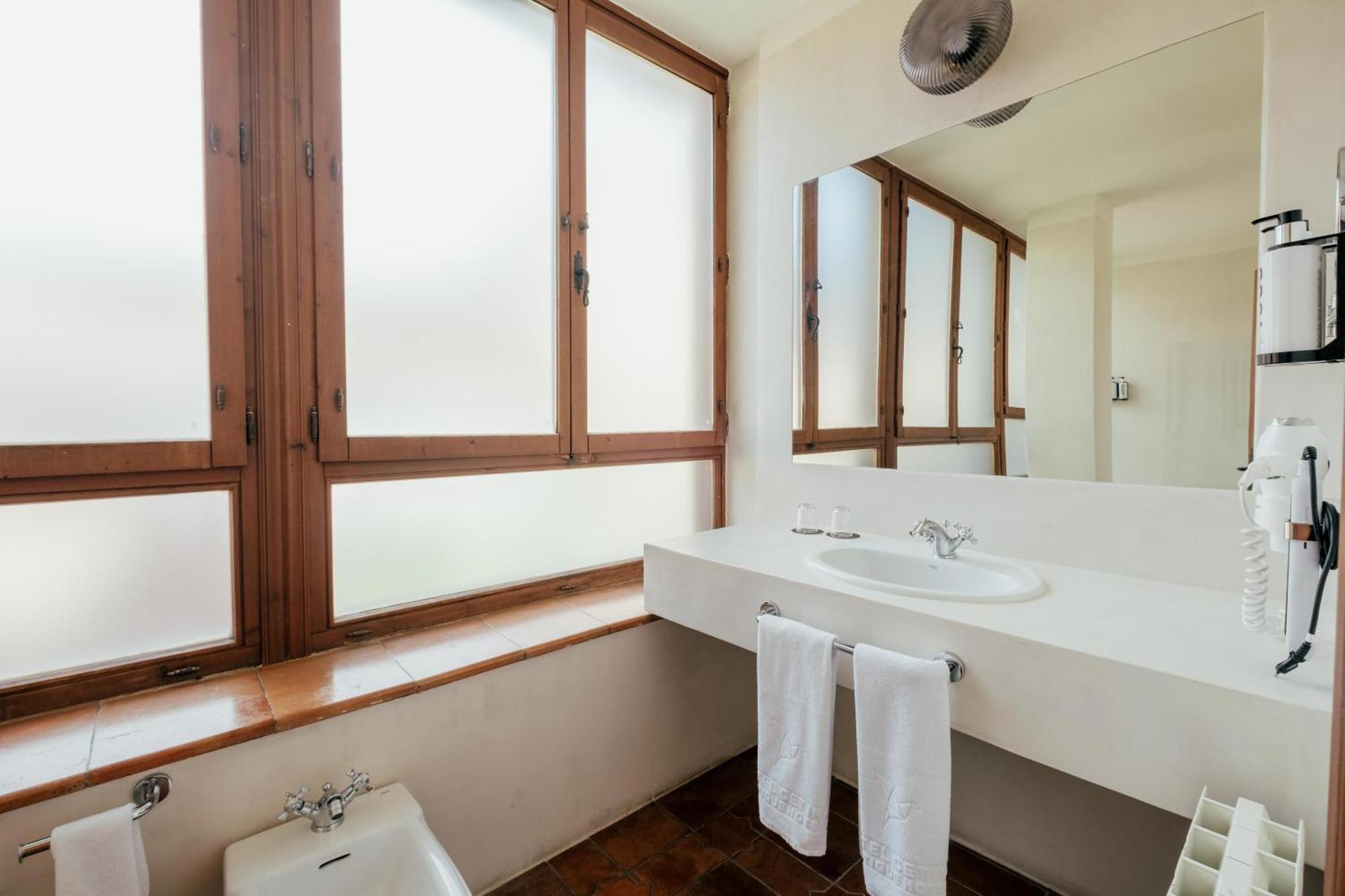Cetina Palacio Ayala Berganza 4*